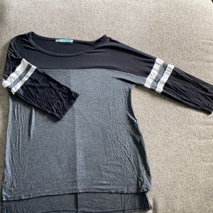 Maurices 24/7 3/4 sleeve T-shirt size medium.